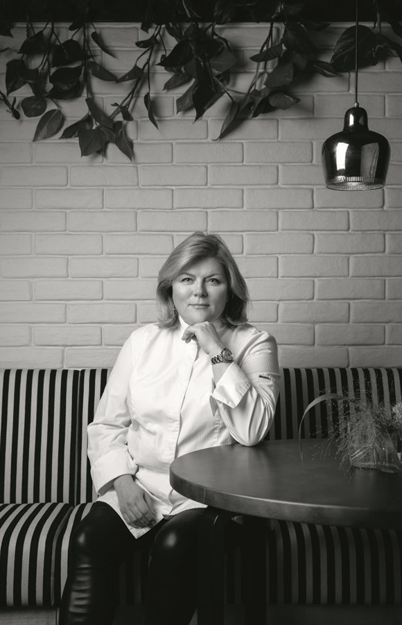 Helena Puolakka: Finnlands Küchenchefin Nummer eins hält den Vorschmack in Ehren.